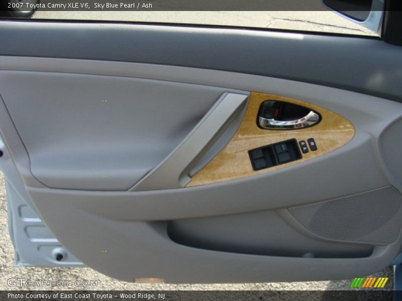 Sky Blue Pearl / Ash 2007 Toyota Camry XLE V6
