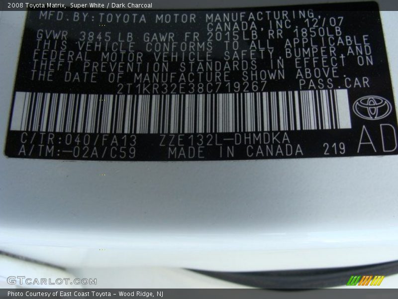 Super White / Dark Charcoal 2008 Toyota Matrix
