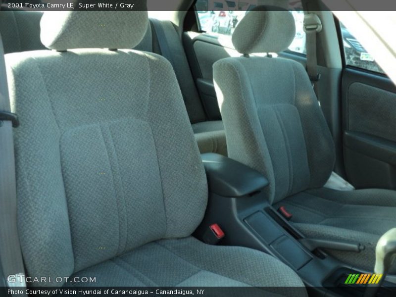 Super White / Gray 2001 Toyota Camry LE
