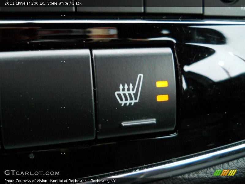 Stone White / Black 2011 Chrysler 200 LX