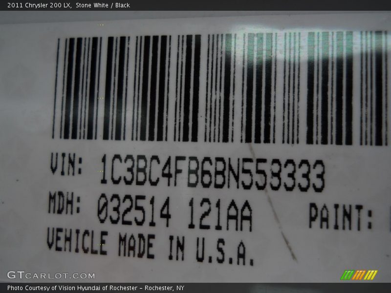 Stone White / Black 2011 Chrysler 200 LX