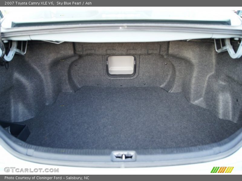 Sky Blue Pearl / Ash 2007 Toyota Camry XLE V6