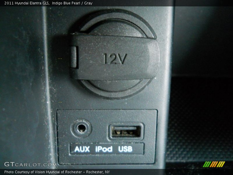 Indigo Blue Pearl / Gray 2011 Hyundai Elantra GLS