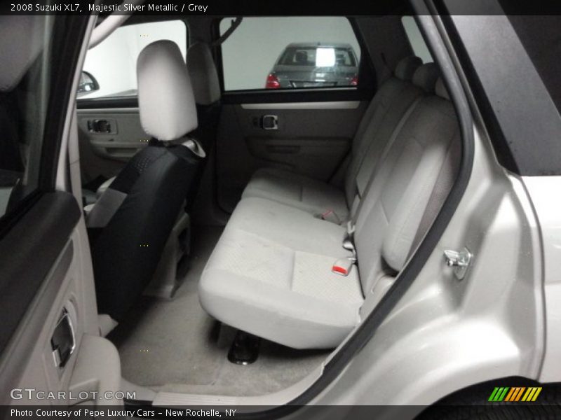 Majestic Silver Metallic / Grey 2008 Suzuki XL7