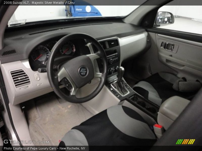 Majestic Silver Metallic / Grey 2008 Suzuki XL7