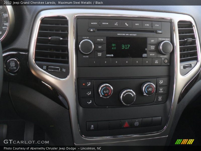 Controls of 2012 Grand Cherokee Laredo