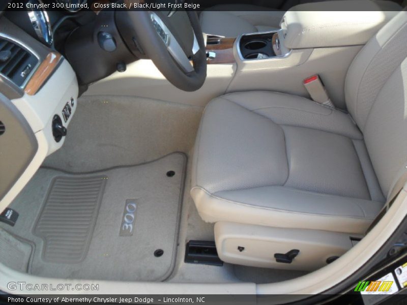 Gloss Black / Black/Light Frost Beige 2012 Chrysler 300 Limited