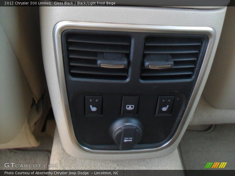 Gloss Black / Black/Light Frost Beige 2012 Chrysler 300 Limited