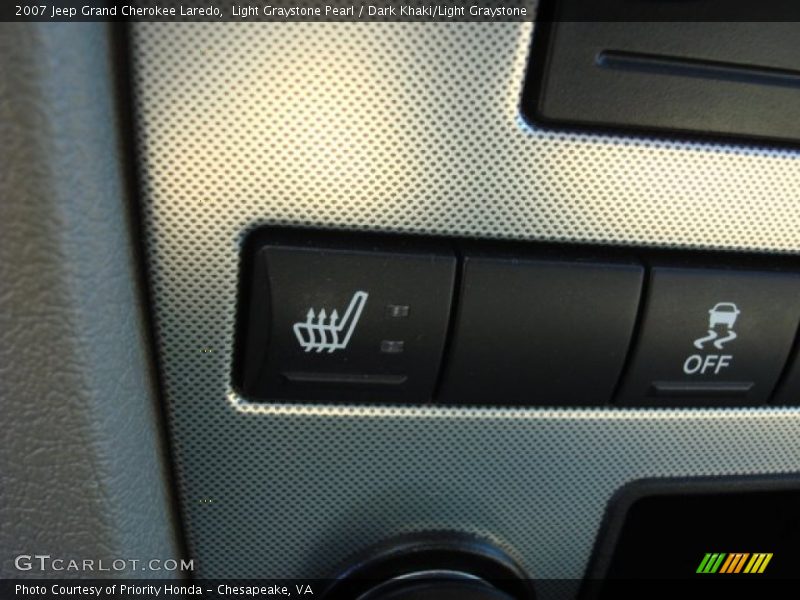 Light Graystone Pearl / Dark Khaki/Light Graystone 2007 Jeep Grand Cherokee Laredo