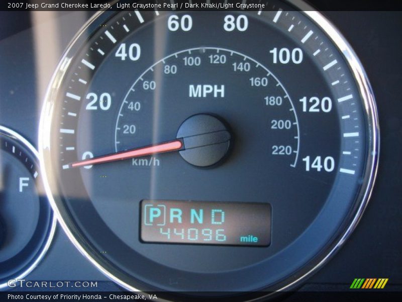 Light Graystone Pearl / Dark Khaki/Light Graystone 2007 Jeep Grand Cherokee Laredo