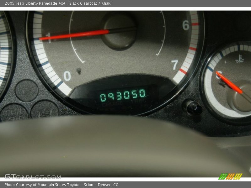 Black Clearcoat / Khaki 2005 Jeep Liberty Renegade 4x4