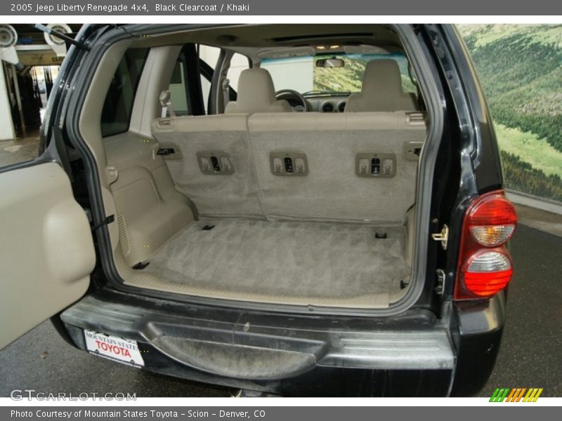Black Clearcoat / Khaki 2005 Jeep Liberty Renegade 4x4