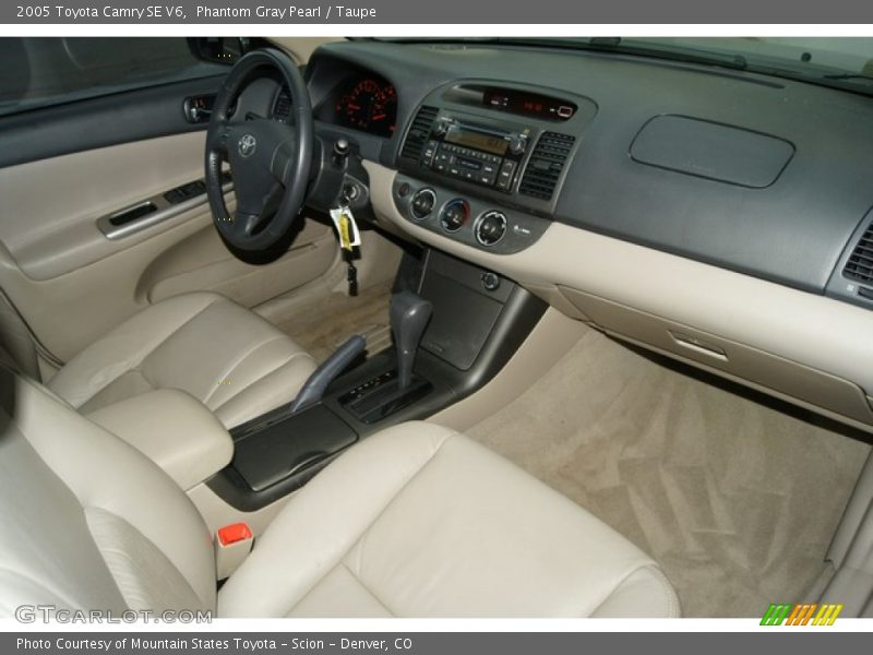 Phantom Gray Pearl / Taupe 2005 Toyota Camry SE V6