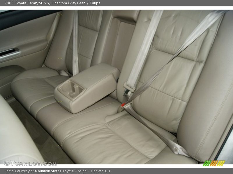 Phantom Gray Pearl / Taupe 2005 Toyota Camry SE V6
