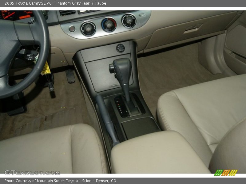 Phantom Gray Pearl / Taupe 2005 Toyota Camry SE V6