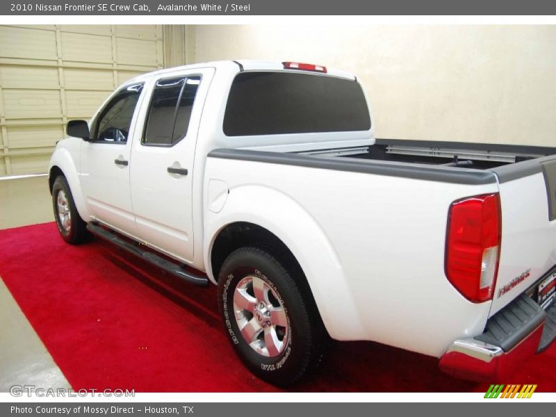 Avalanche White / Steel 2010 Nissan Frontier SE Crew Cab