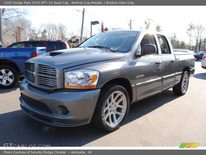 Front 3/4 View of 2006 Ram 1500 SRT-10 Quad Cab