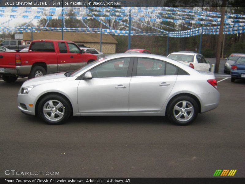 Silver Ice Metallic / Jet Black/Sport Red 2011 Chevrolet Cruze LT