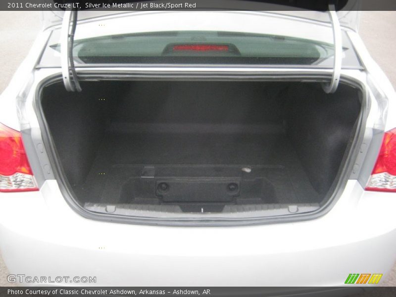 Silver Ice Metallic / Jet Black/Sport Red 2011 Chevrolet Cruze LT