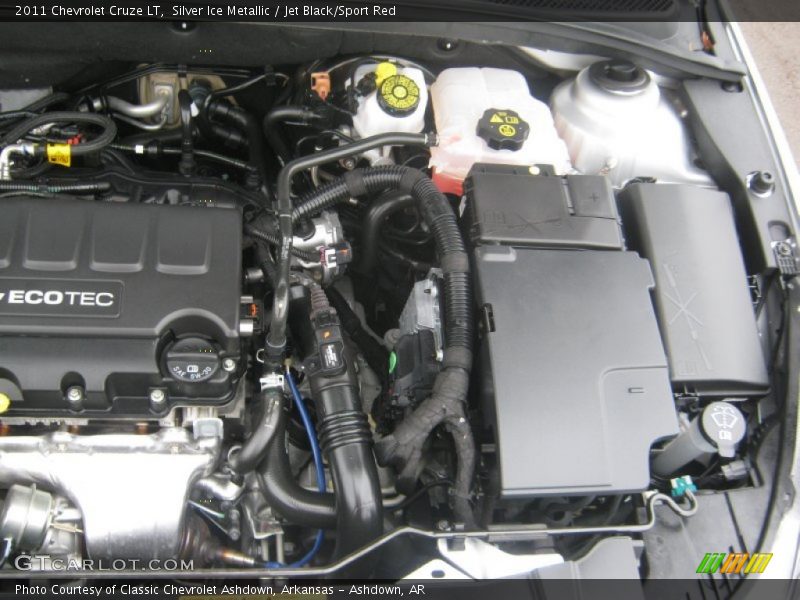 Silver Ice Metallic / Jet Black/Sport Red 2011 Chevrolet Cruze LT