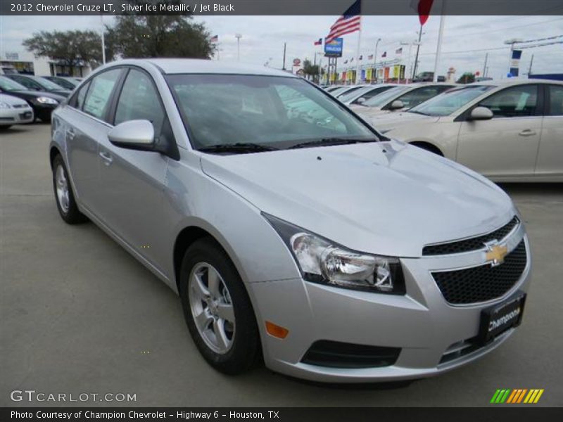 Silver Ice Metallic / Jet Black 2012 Chevrolet Cruze LT