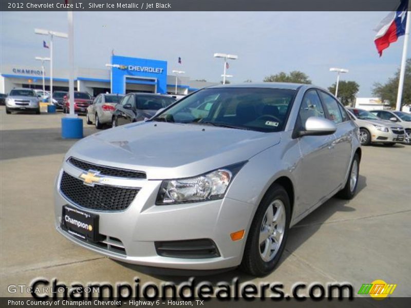 Silver Ice Metallic / Jet Black 2012 Chevrolet Cruze LT