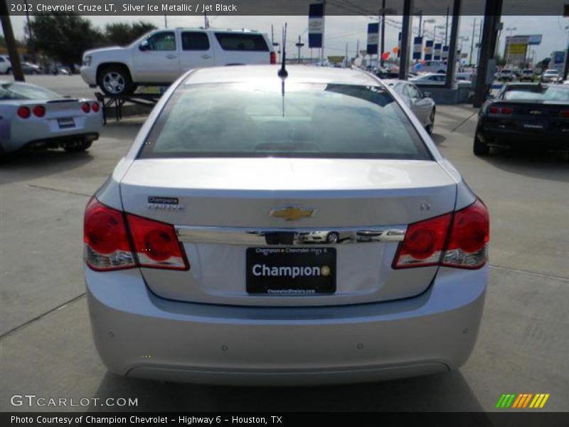Silver Ice Metallic / Jet Black 2012 Chevrolet Cruze LT
