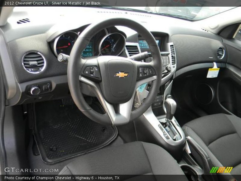 Silver Ice Metallic / Jet Black 2012 Chevrolet Cruze LT