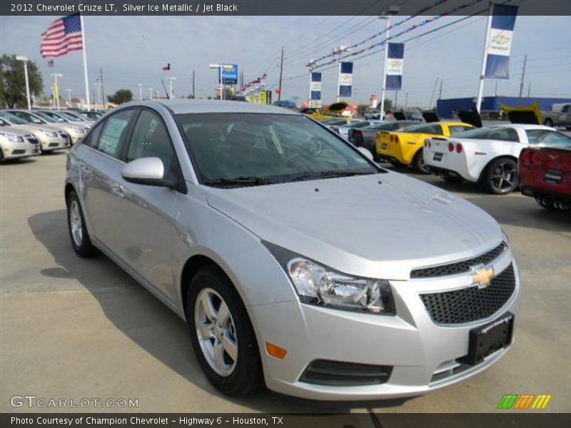 Silver Ice Metallic / Jet Black 2012 Chevrolet Cruze LT