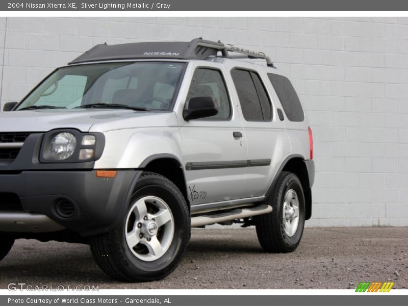 Silver Lightning Metallic / Gray 2004 Nissan Xterra XE