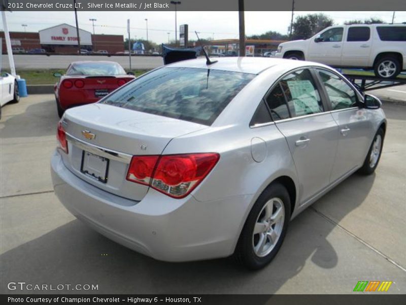 Silver Ice Metallic / Jet Black 2012 Chevrolet Cruze LT