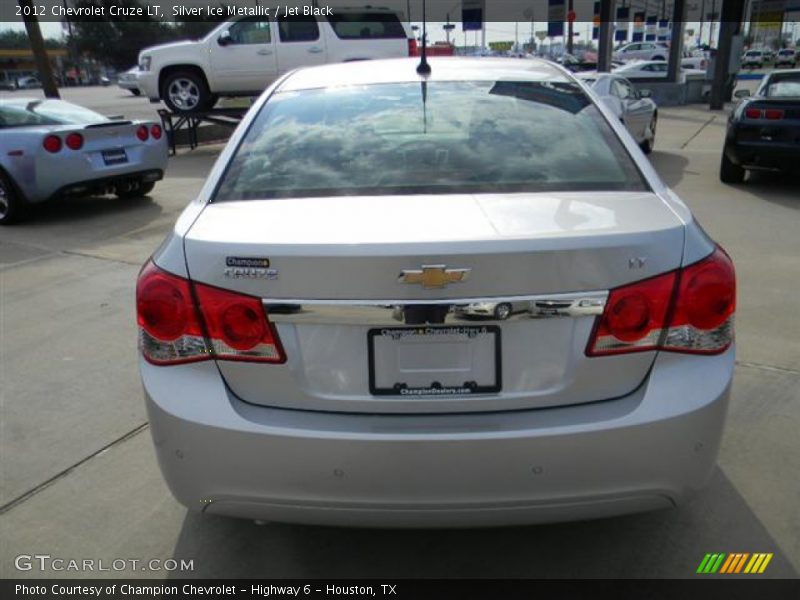 Silver Ice Metallic / Jet Black 2012 Chevrolet Cruze LT