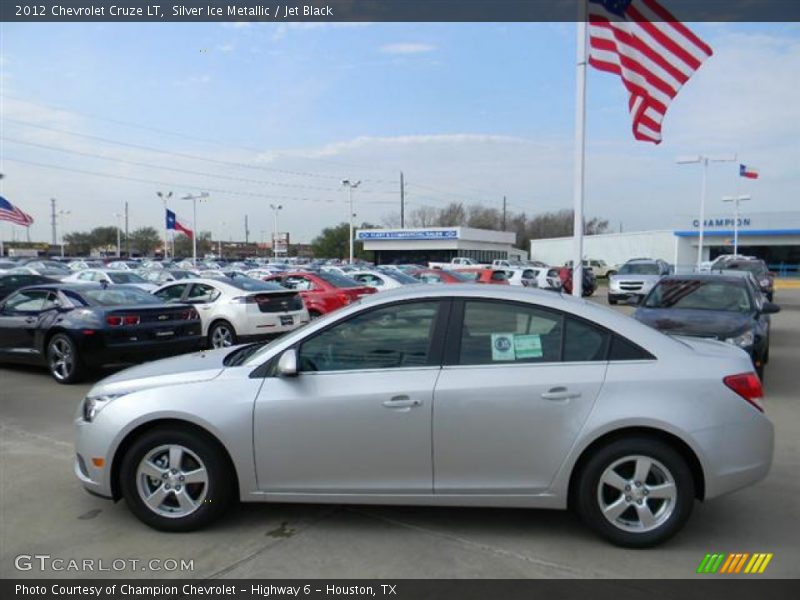 Silver Ice Metallic / Jet Black 2012 Chevrolet Cruze LT
