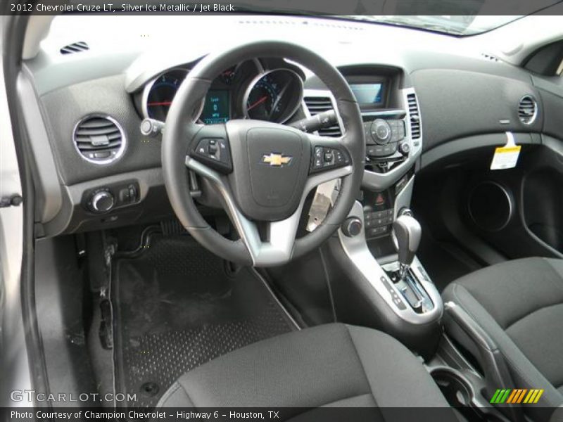 Silver Ice Metallic / Jet Black 2012 Chevrolet Cruze LT