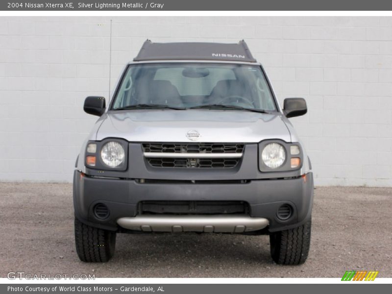Silver Lightning Metallic / Gray 2004 Nissan Xterra XE