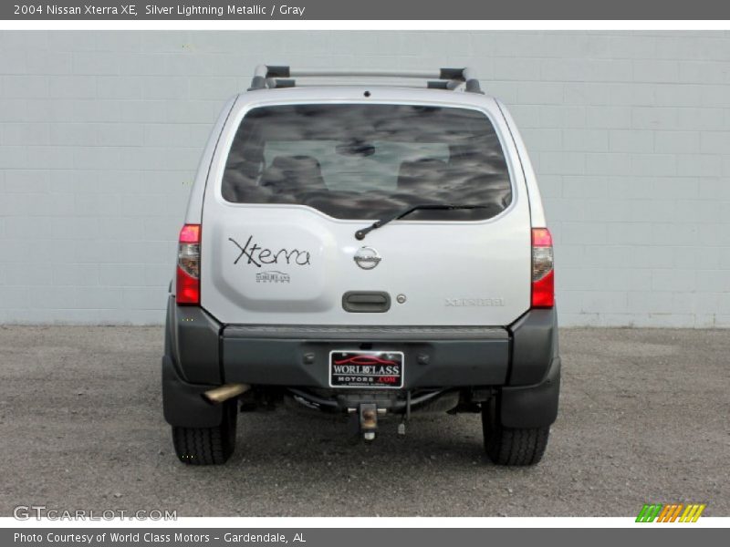 Silver Lightning Metallic / Gray 2004 Nissan Xterra XE
