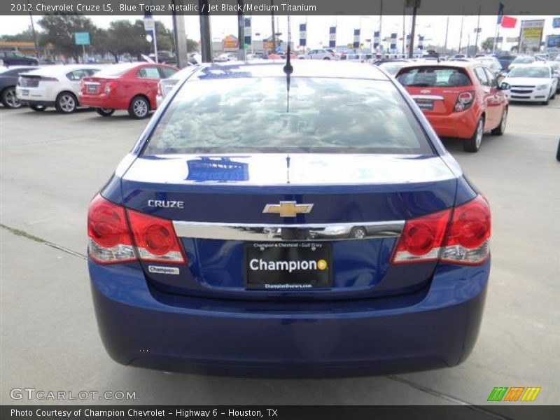 Blue Topaz Metallic / Jet Black/Medium Titanium 2012 Chevrolet Cruze LS