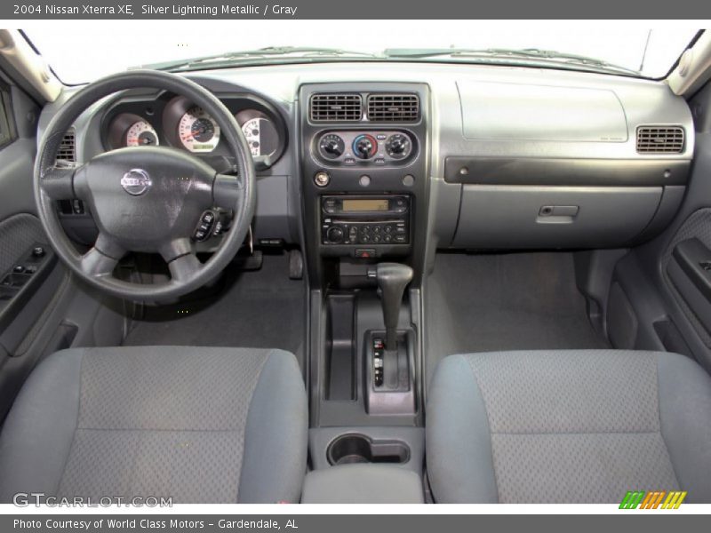 Silver Lightning Metallic / Gray 2004 Nissan Xterra XE