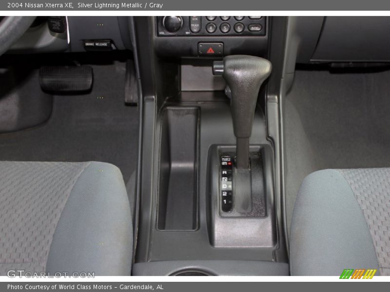 Silver Lightning Metallic / Gray 2004 Nissan Xterra XE