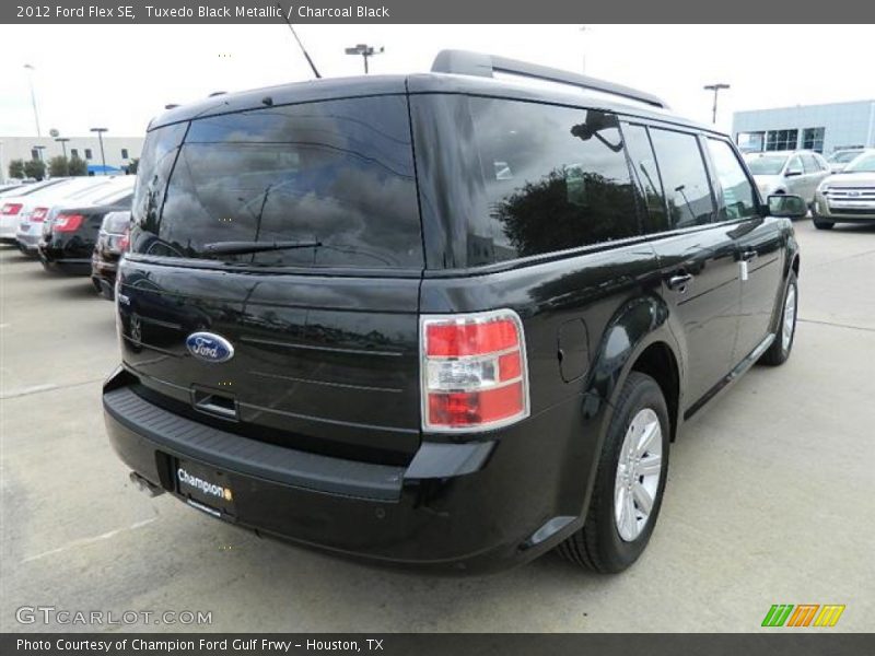 Tuxedo Black Metallic / Charcoal Black 2012 Ford Flex SE