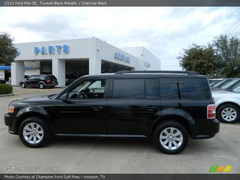 Tuxedo Black Metallic / Charcoal Black 2012 Ford Flex SE
