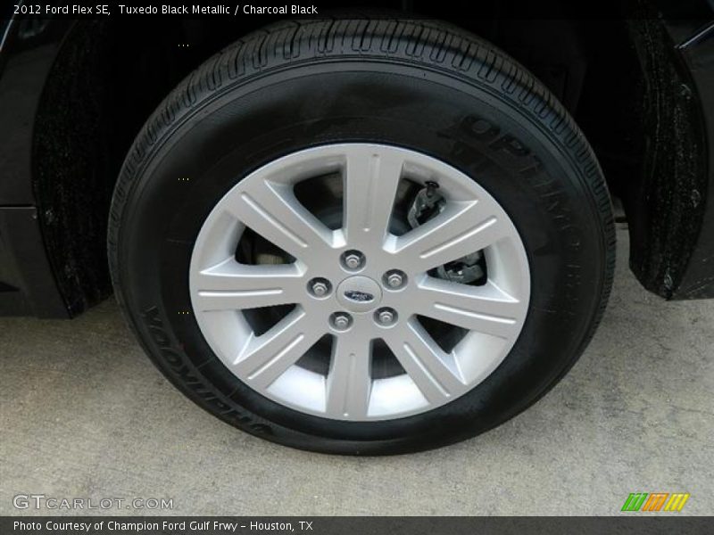 Tuxedo Black Metallic / Charcoal Black 2012 Ford Flex SE