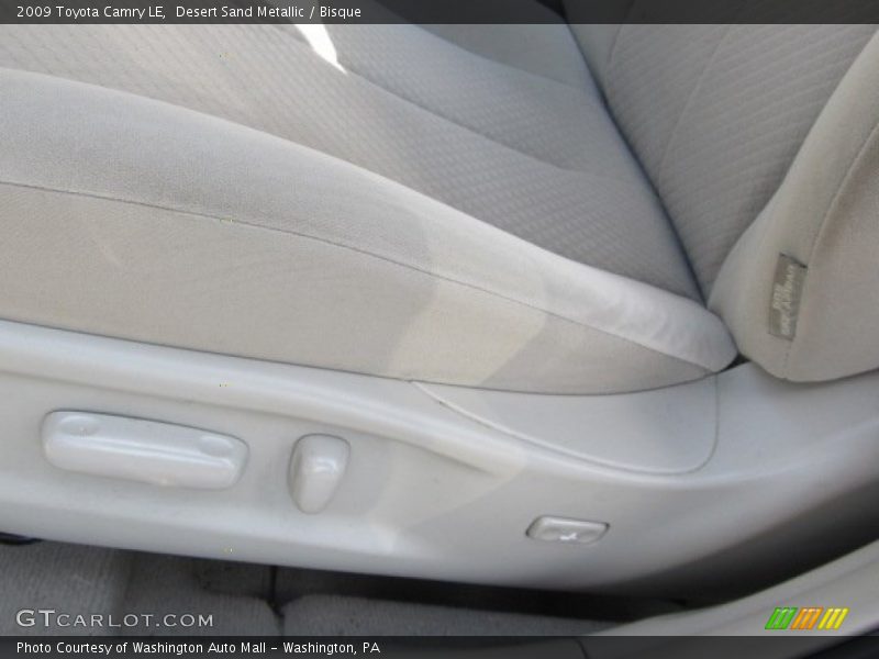 Desert Sand Metallic / Bisque 2009 Toyota Camry LE