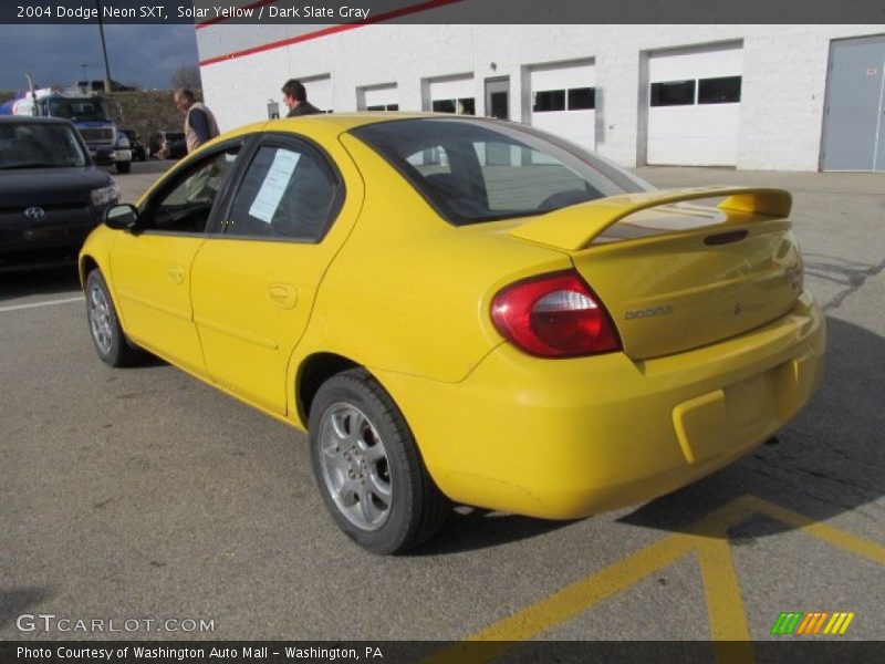 Solar Yellow / Dark Slate Gray 2004 Dodge Neon SXT