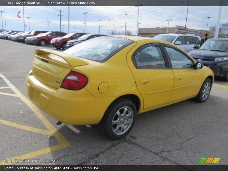 Solar Yellow / Dark Slate Gray 2004 Dodge Neon SXT