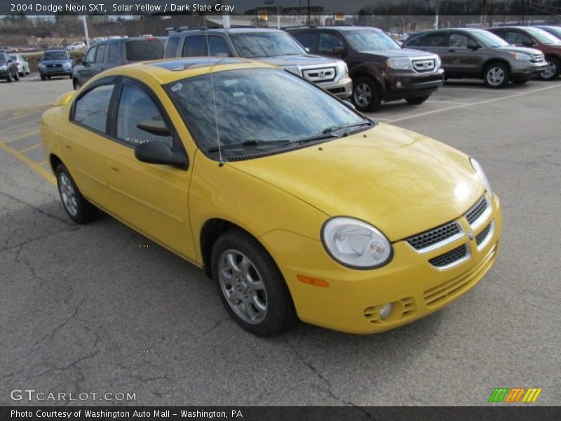 Solar Yellow / Dark Slate Gray 2004 Dodge Neon SXT
