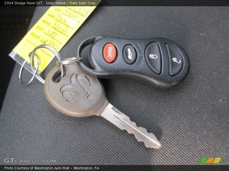 Solar Yellow / Dark Slate Gray 2004 Dodge Neon SXT
