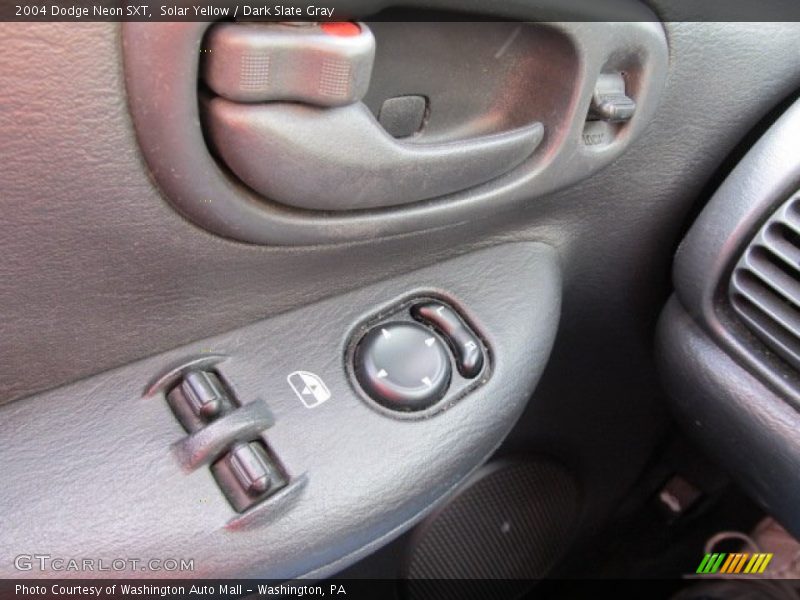 Solar Yellow / Dark Slate Gray 2004 Dodge Neon SXT