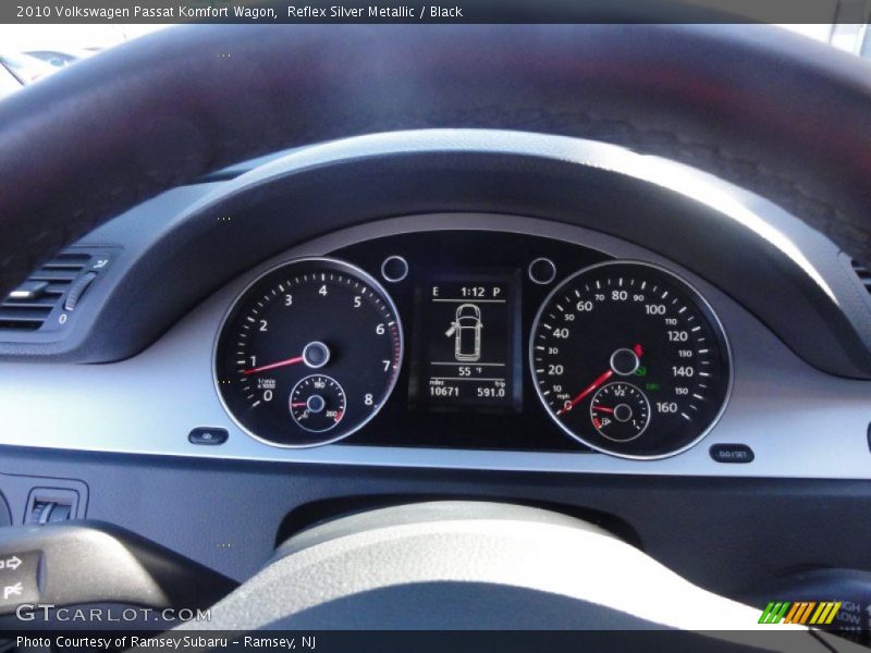 Reflex Silver Metallic / Black 2010 Volkswagen Passat Komfort Wagon