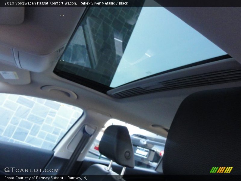 Reflex Silver Metallic / Black 2010 Volkswagen Passat Komfort Wagon